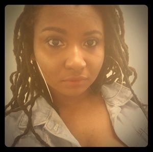 Meet your Posher, Hazel